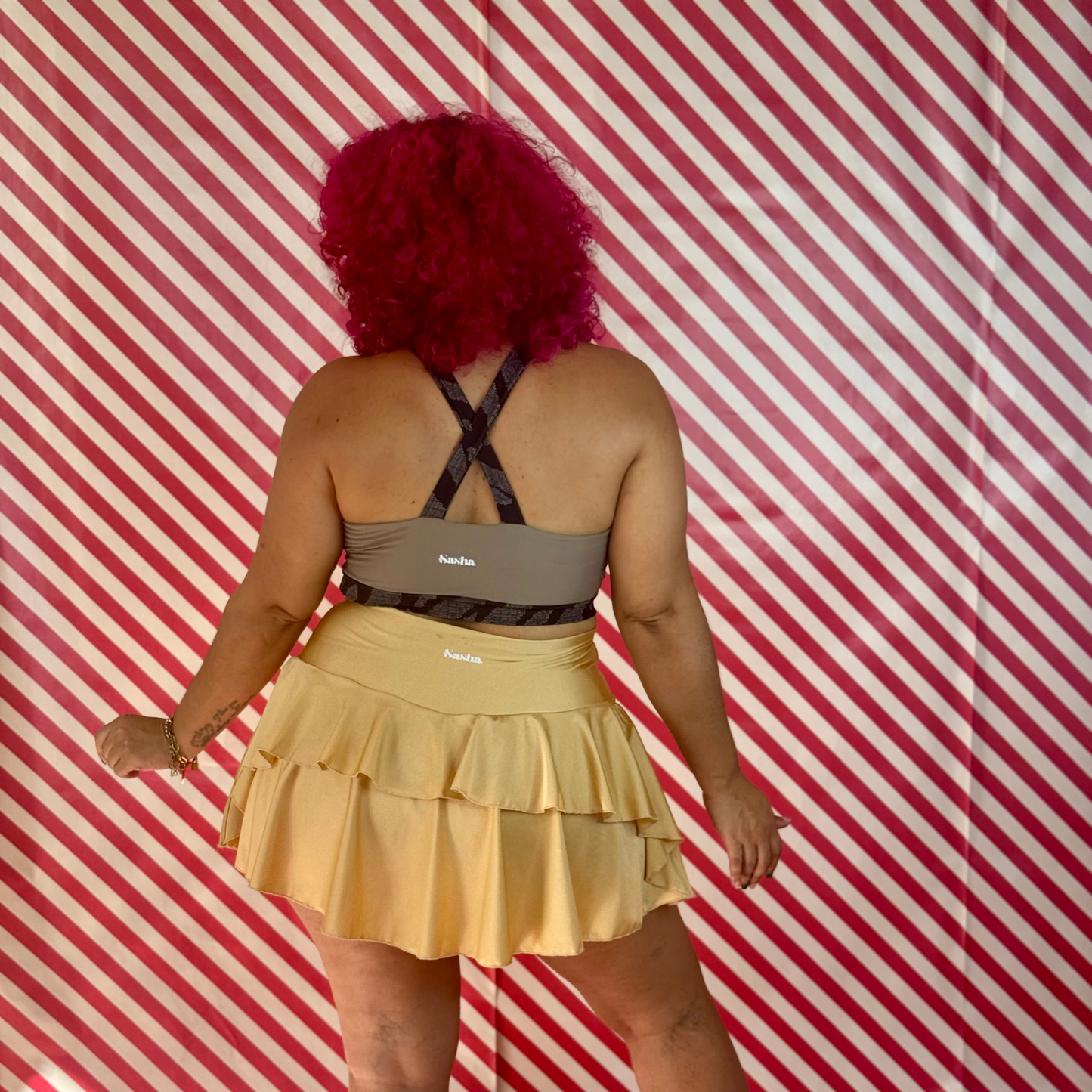 Falda Athleisure “PARRANDA” con Short Integrado, Faja Doble, Bolsillo, Rizo Trasero | Edición Limitada