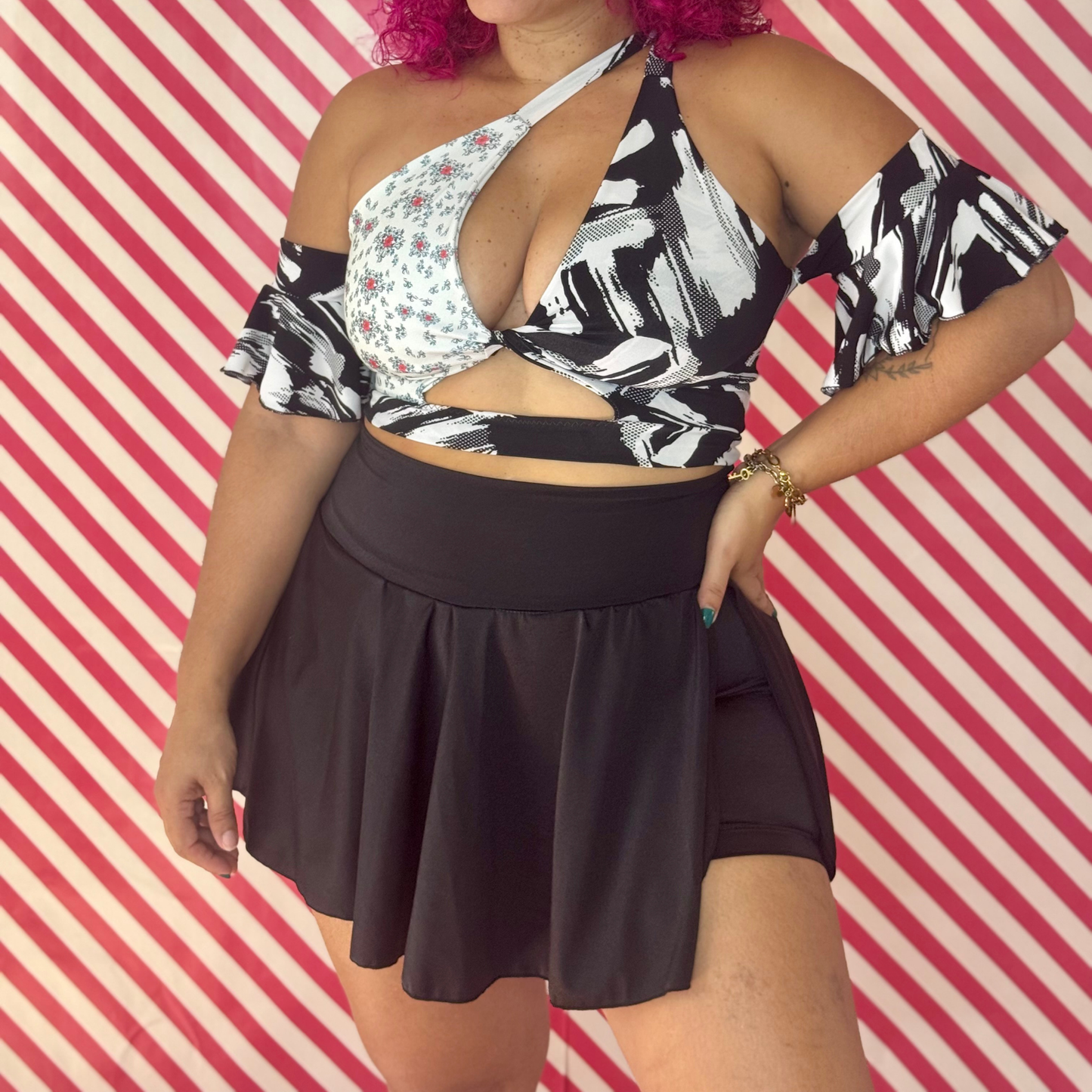 Falda Athleisure “PARRANDA” con Short Integrado, Faja Doble, Bolsillo, Rizo Trasero | Edición Limitada